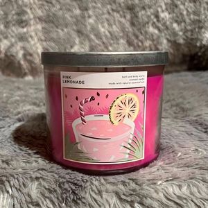 Bath and Body Works Pink Lemonade Candle